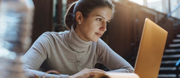 Kredyty hipoteczne dla freelancerów: Jak udokumentować dochód i zdobyć finansowanie?